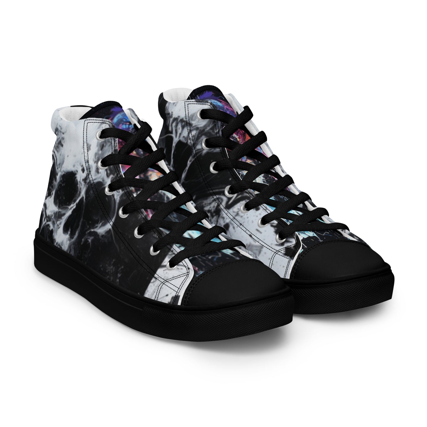 Smokey Graffiti Skull Women’s High Top Canvas Chucks Shoes