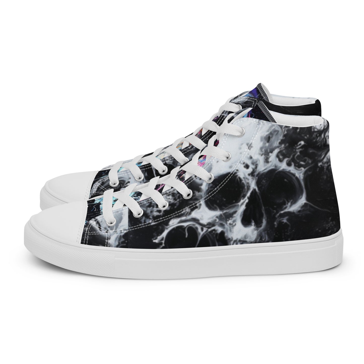 Smokey Graffiti Skull Women’s High Top Canvas Chucks Shoes