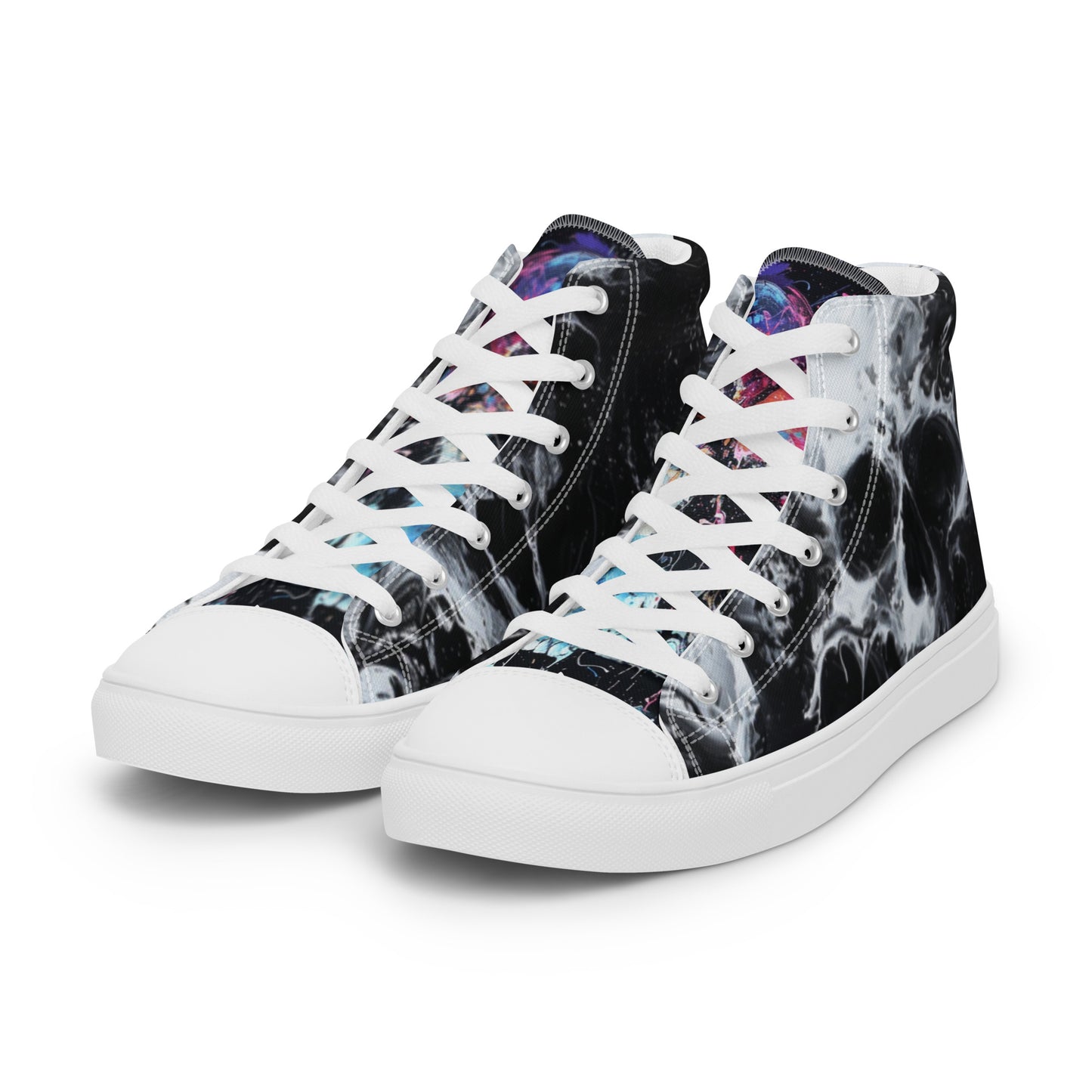 Smokey Graffiti Skull Women’s High Top Canvas Chucks Shoes